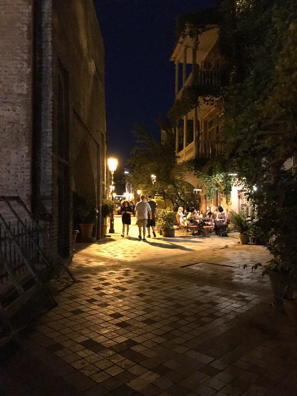 photo 2019 06 12 22 33 19