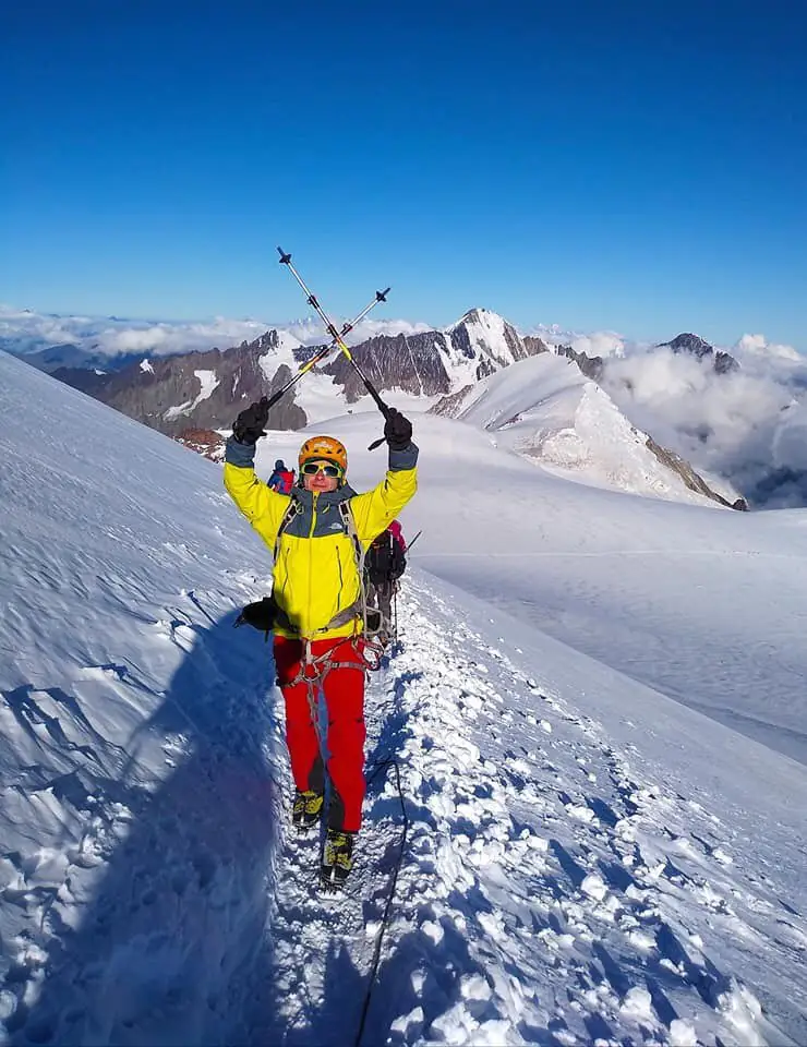 photo5422718604786380197