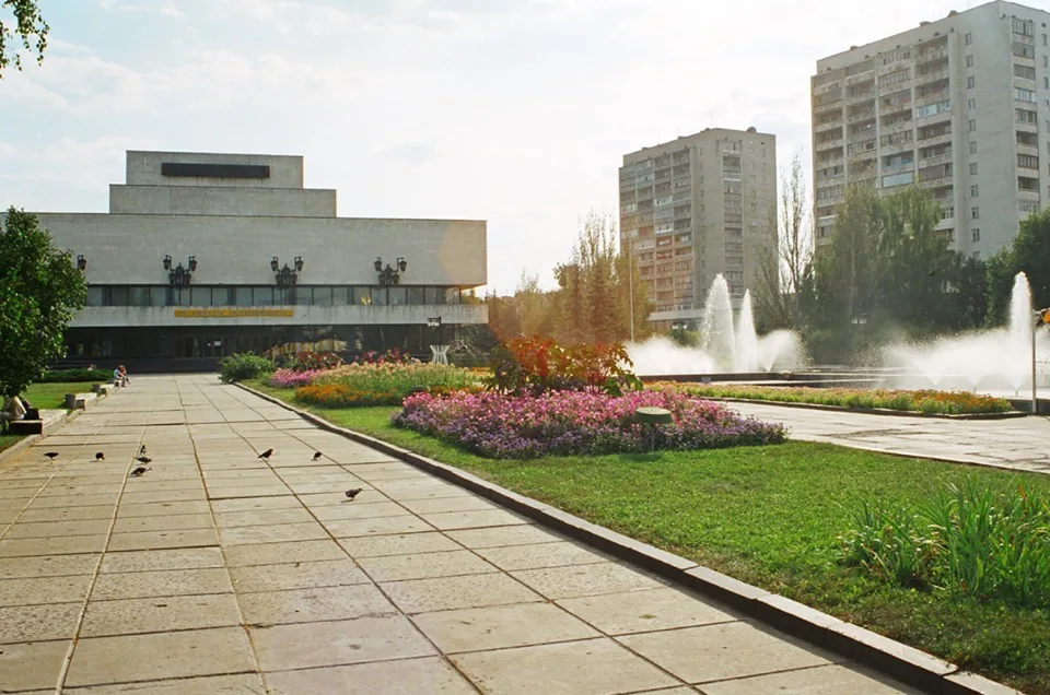 YUryy KHarchenko 2000