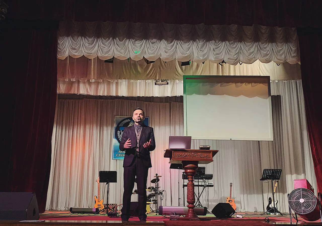 photo5420238798043852753