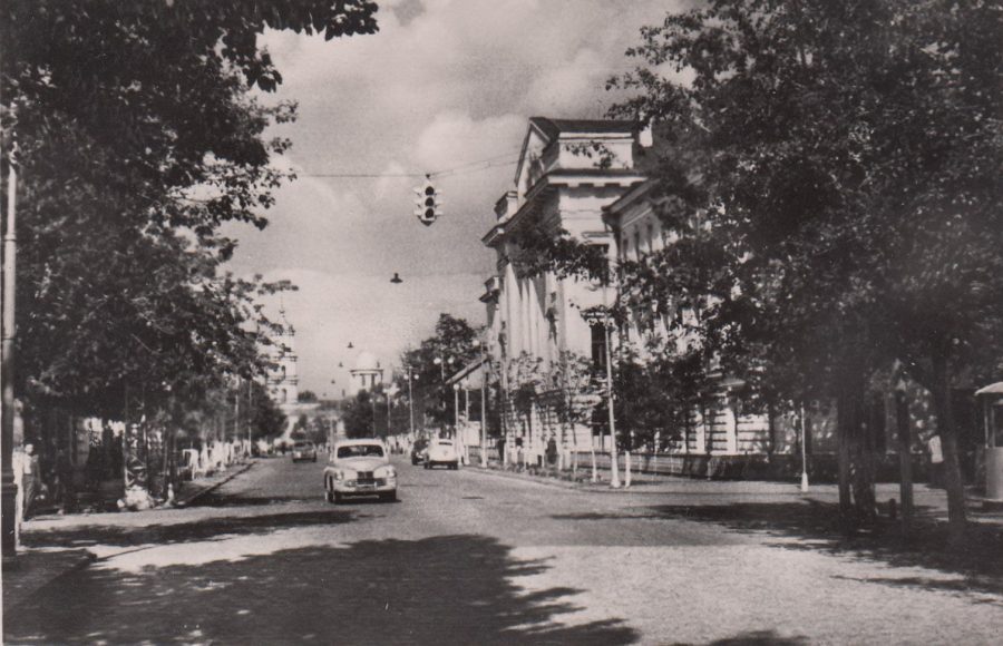 Вулиця Сталіна, нині Петропавлівська, 1958 рік. Фото: з архіву групи «Мої Суми», facebook.com