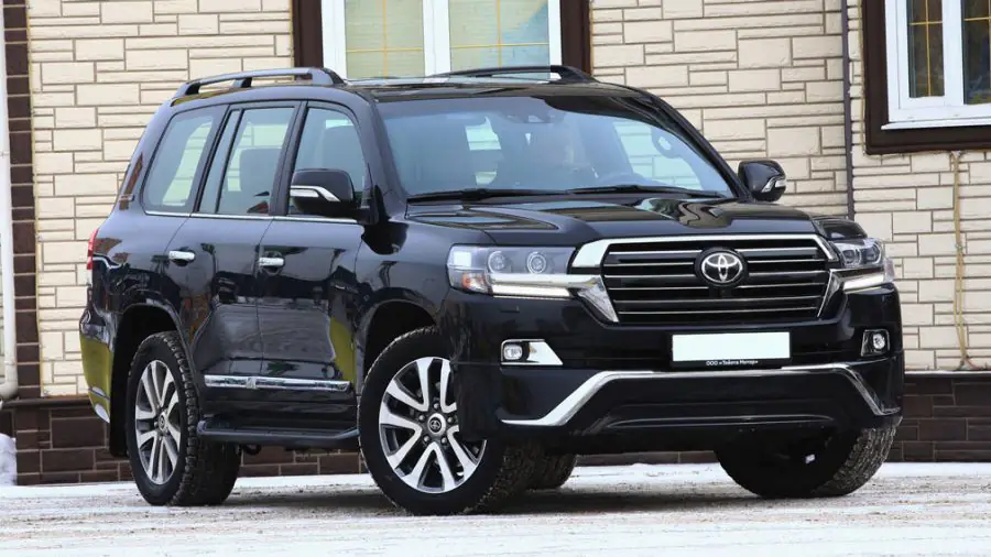 toyota land cruiser 200