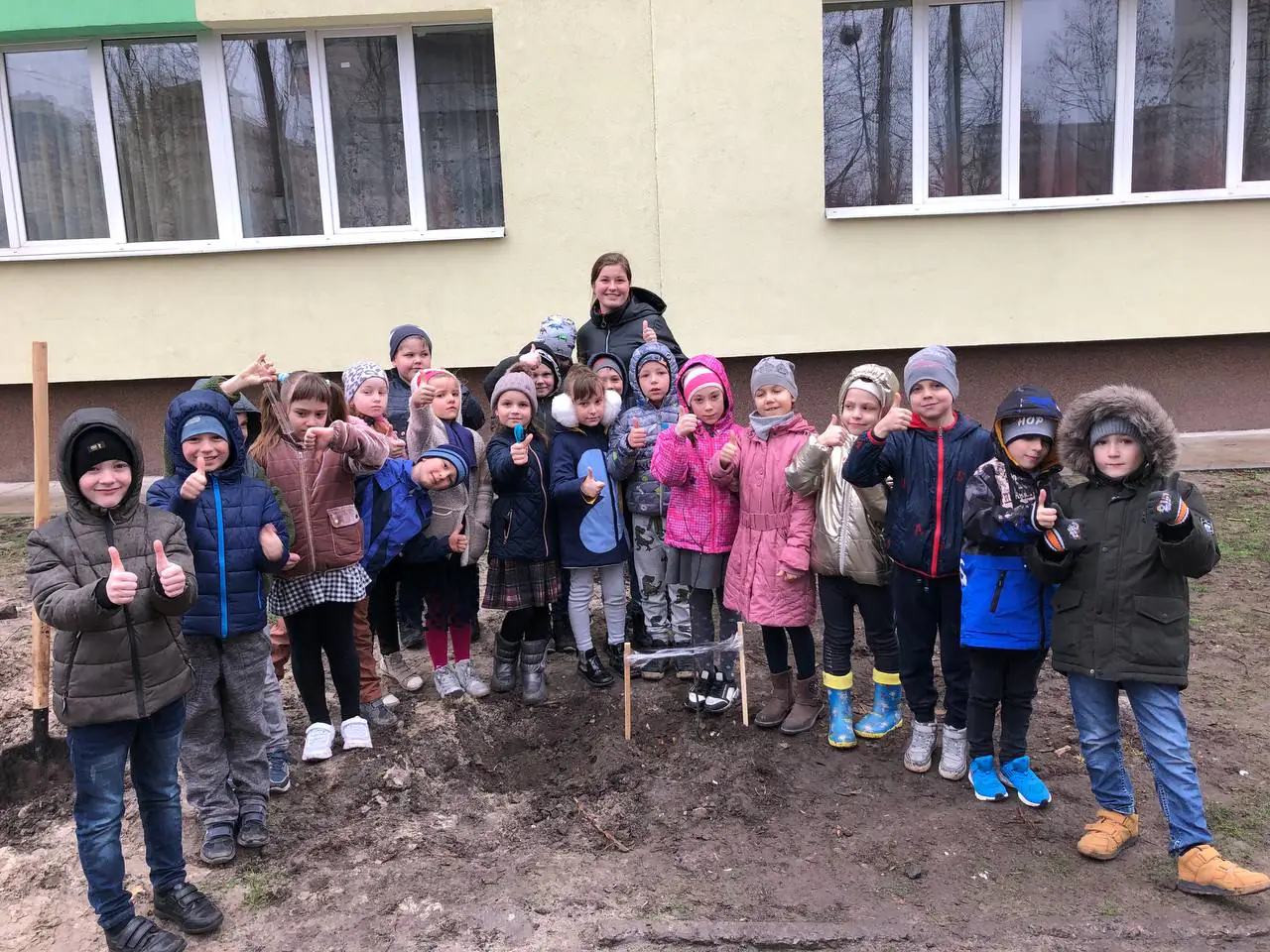 photo5438572355573102103