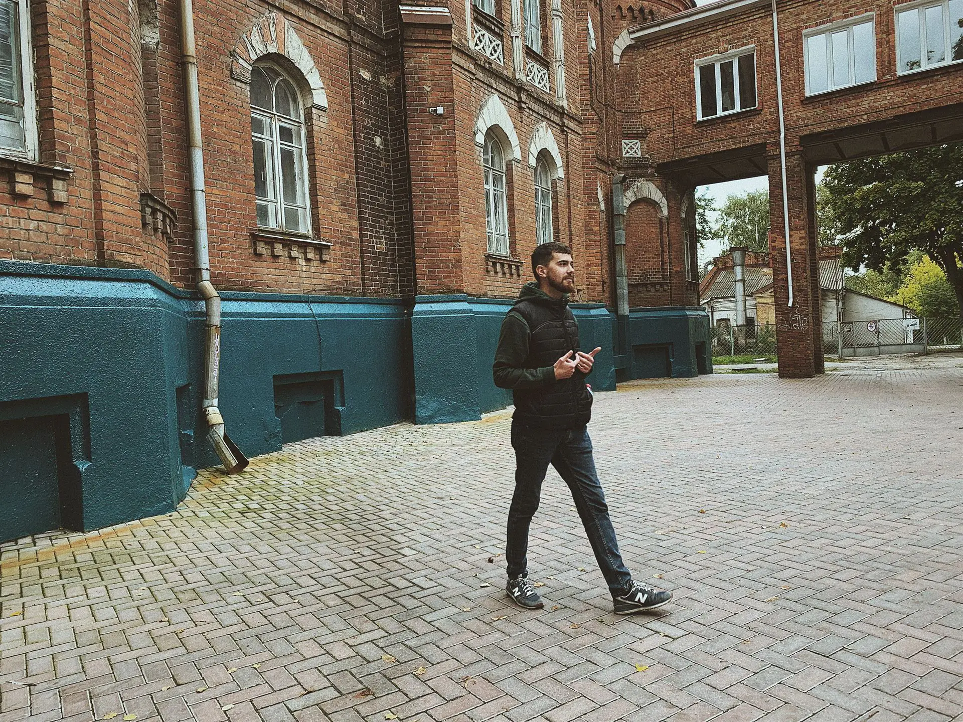 8d78fd35 b3a7 4f8d bdd2 0ef0271d7c09