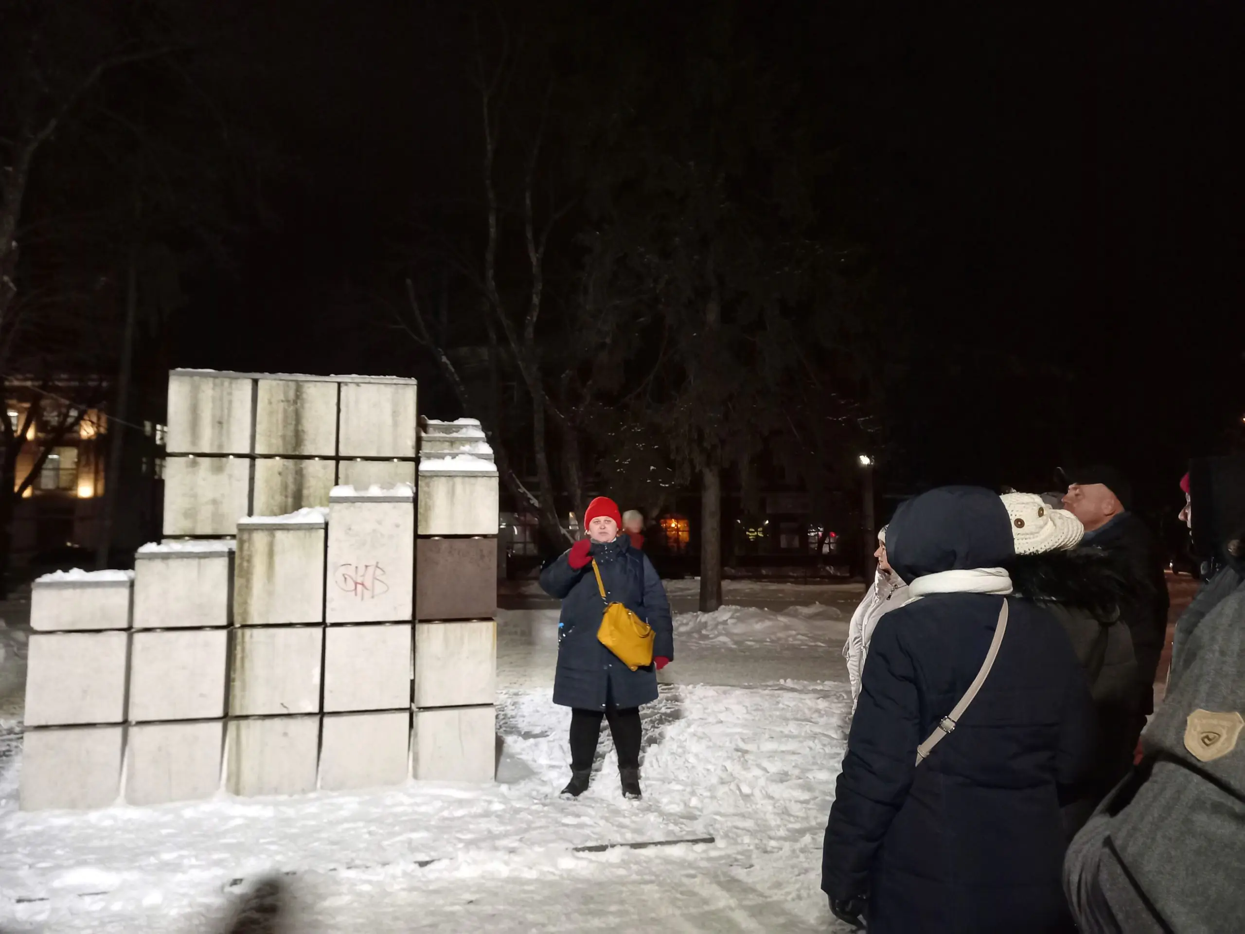 20220122 173401F scaled