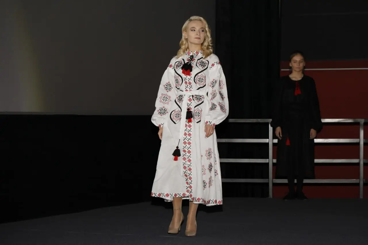 photo 2022 11 25 14 45 59