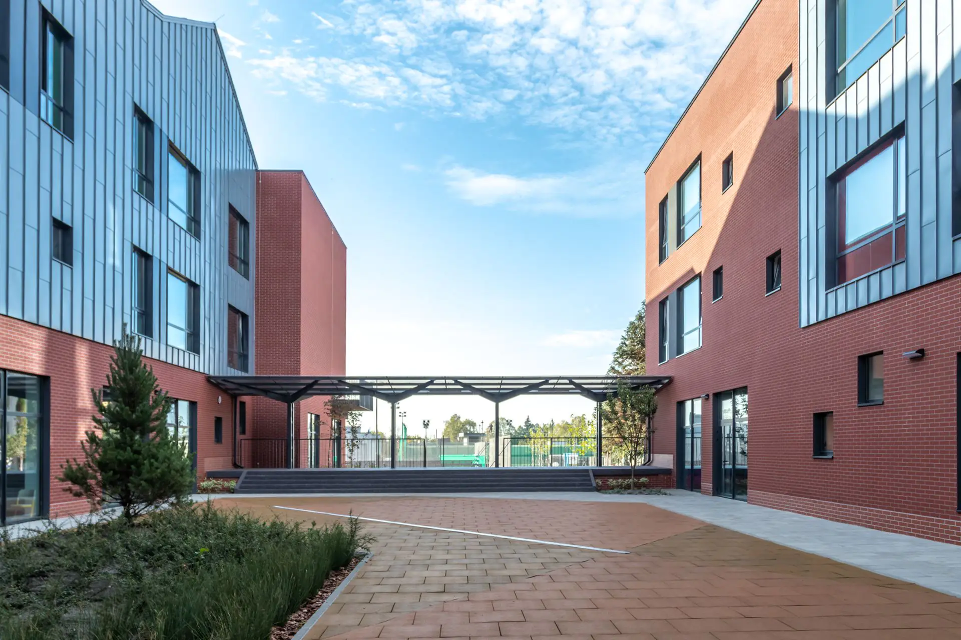 Kreatyvna Mizhnarodna Dytiacha SHkola. Foto YUlian CHaplinskyy 05 1