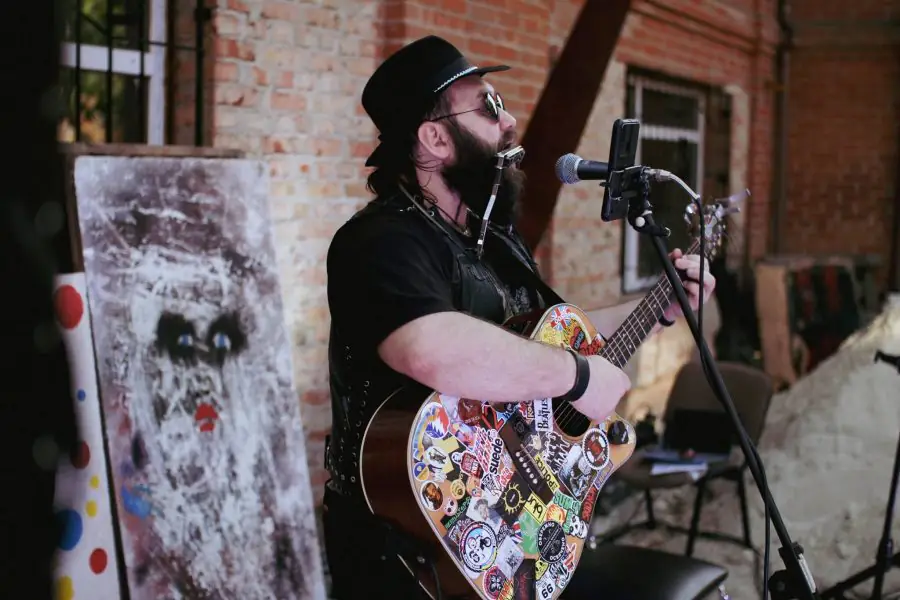 348569625 613463327415812 1402469182781664701 n 1