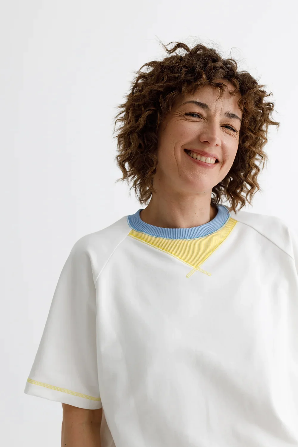 736c0f_4aebe22d56514a5eaf0a436ad4c006f5mv2