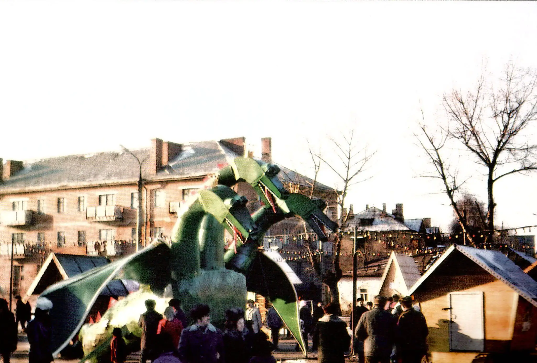 Naberezhnaia-Drakon-1974-h_3