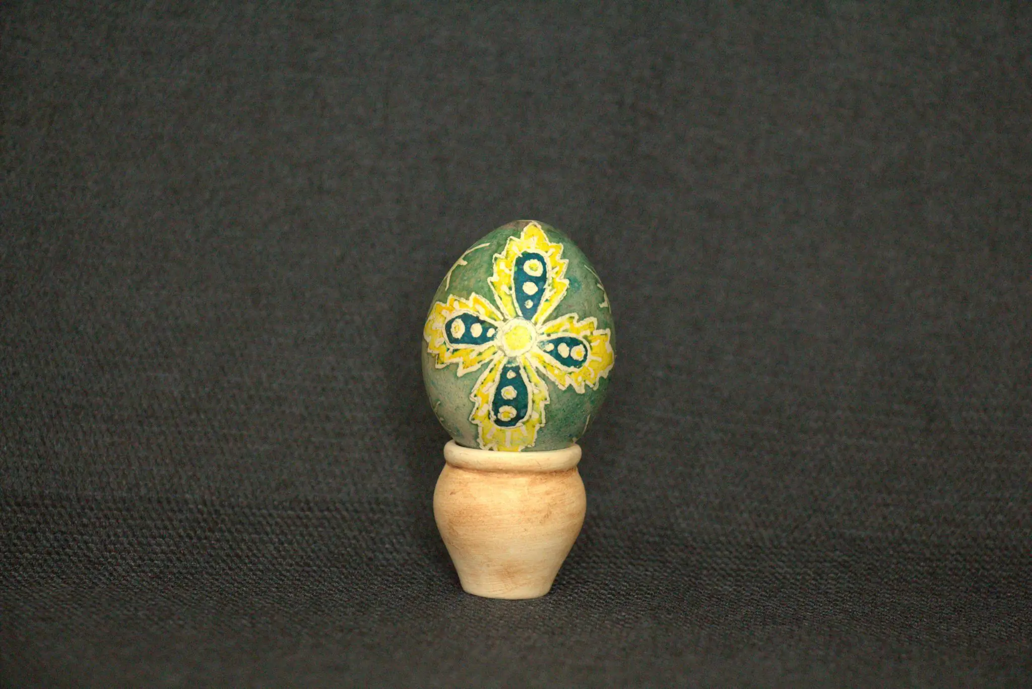 Ulanivska-pysanka-z-ornamentom-pavuk.-Foto-L.Dudchenko