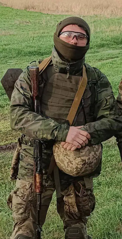 photo_2024-04-23_11-43-54