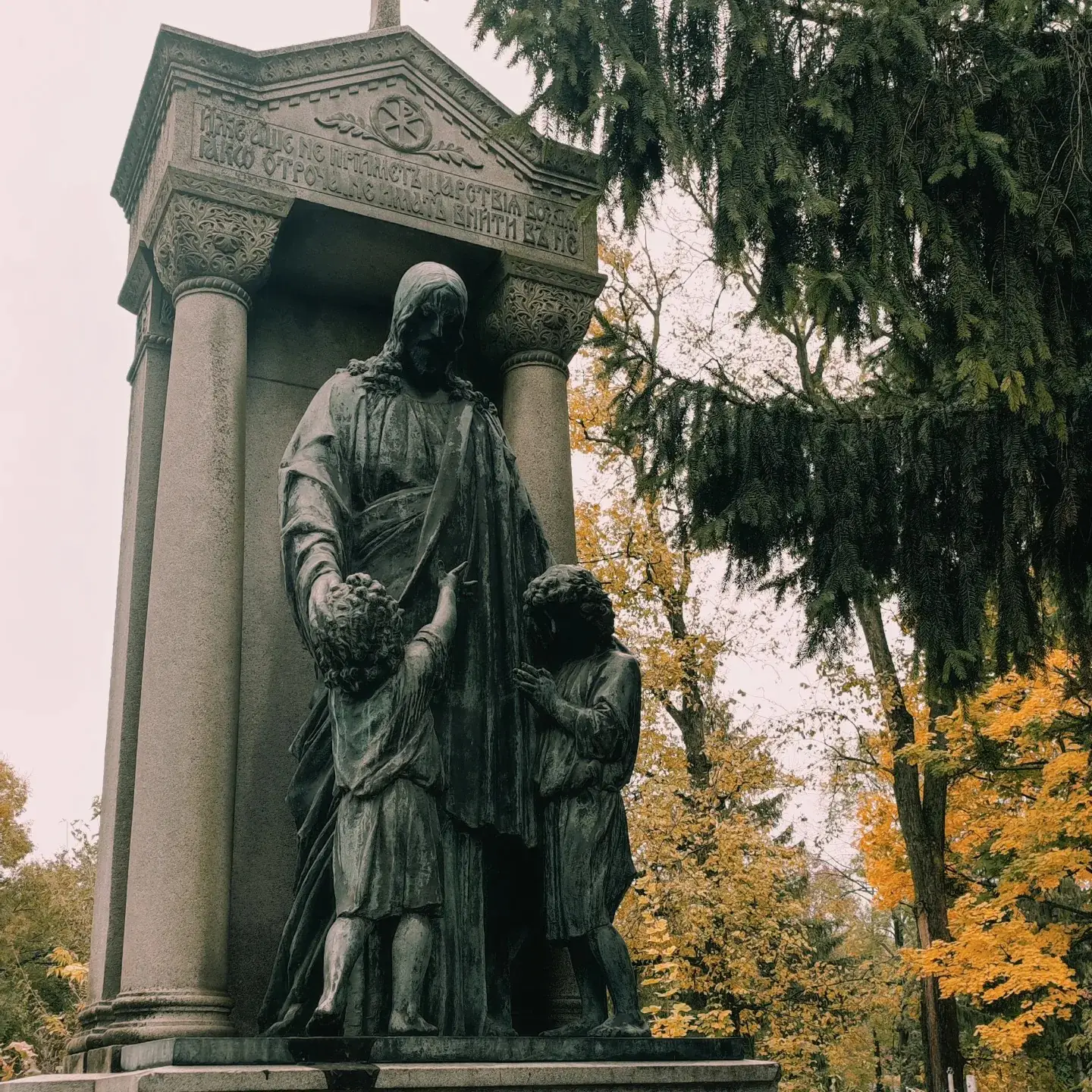 395202761_1560531408107726_257773409330521935_n