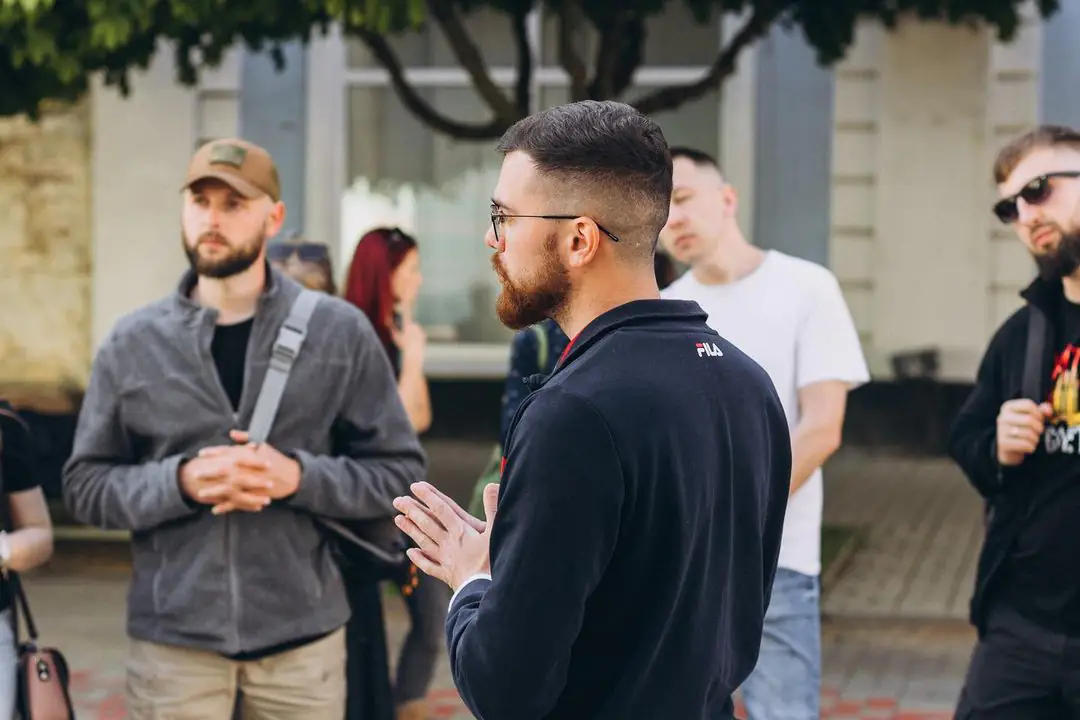 V sertsi slobidskoho mista 1 V sertsi slobidskoho mista 1