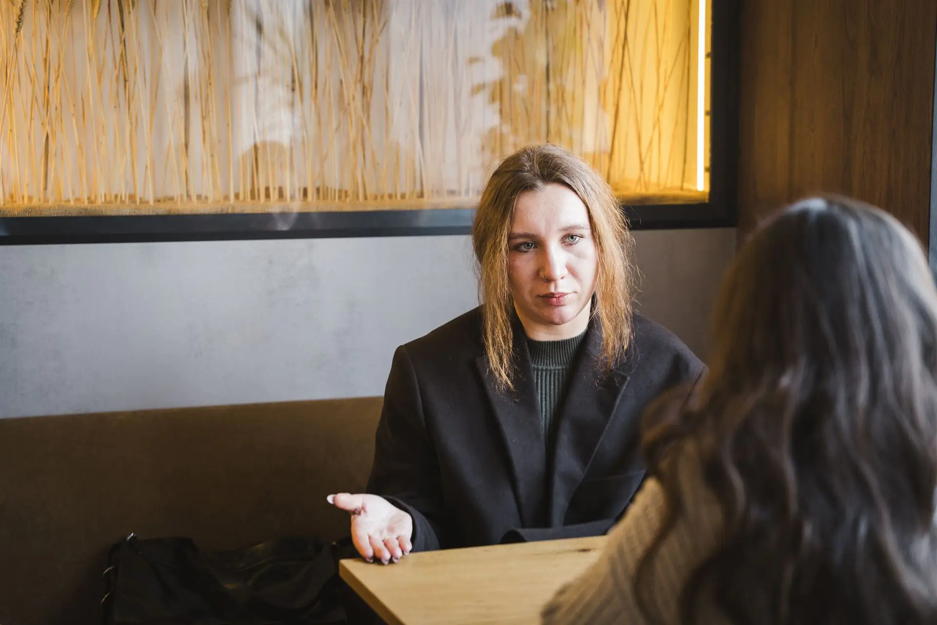 ESH 16 (4) ESH 16 (4)