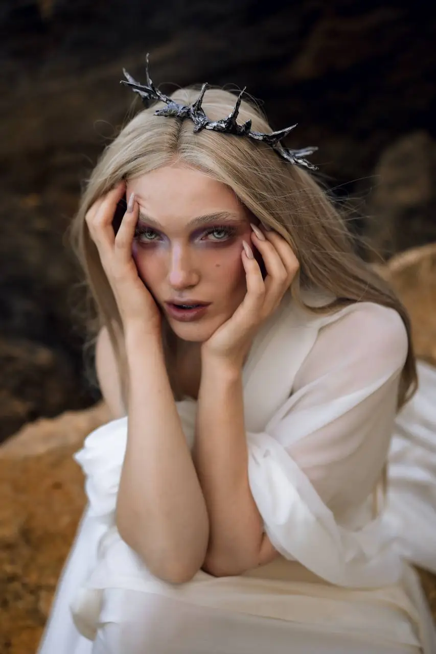 Єлизавета (3)