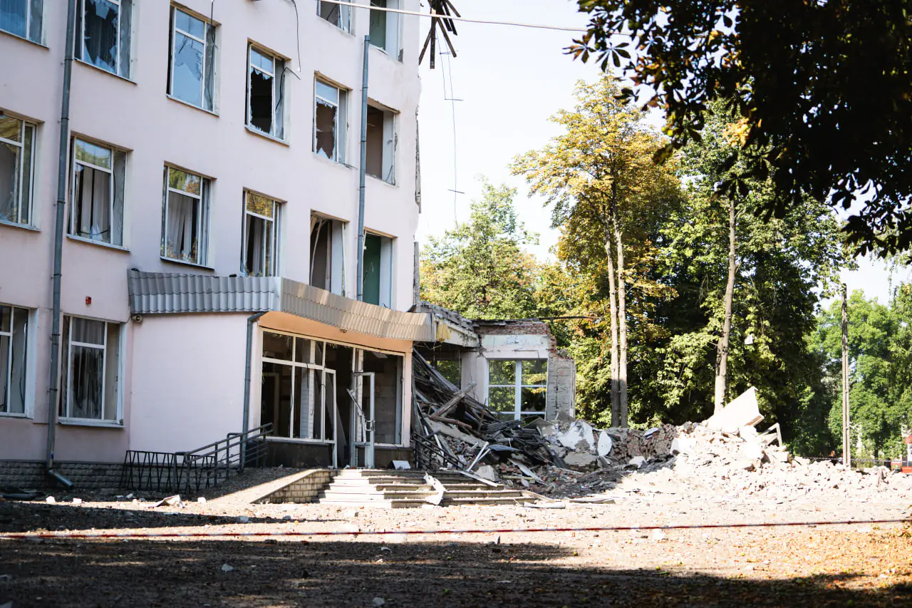 photo 2025 06 17 16 35 45 photo 2025 06 17 16 35 45