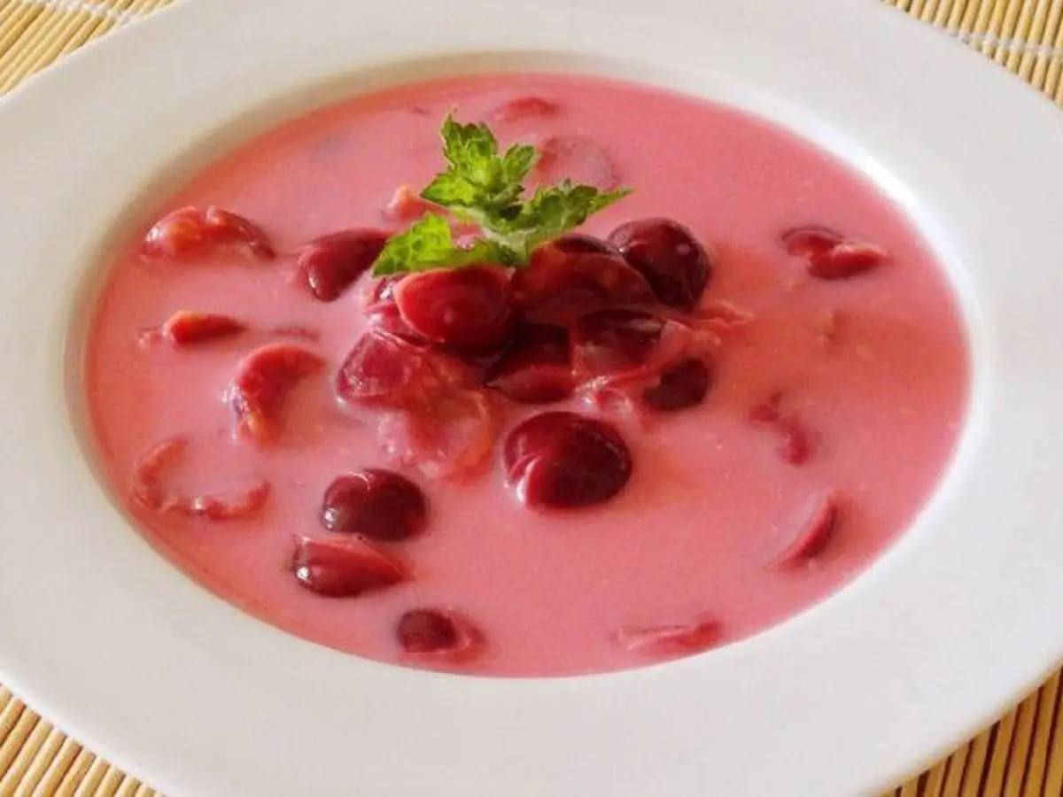 photo 5364051687985246614 y