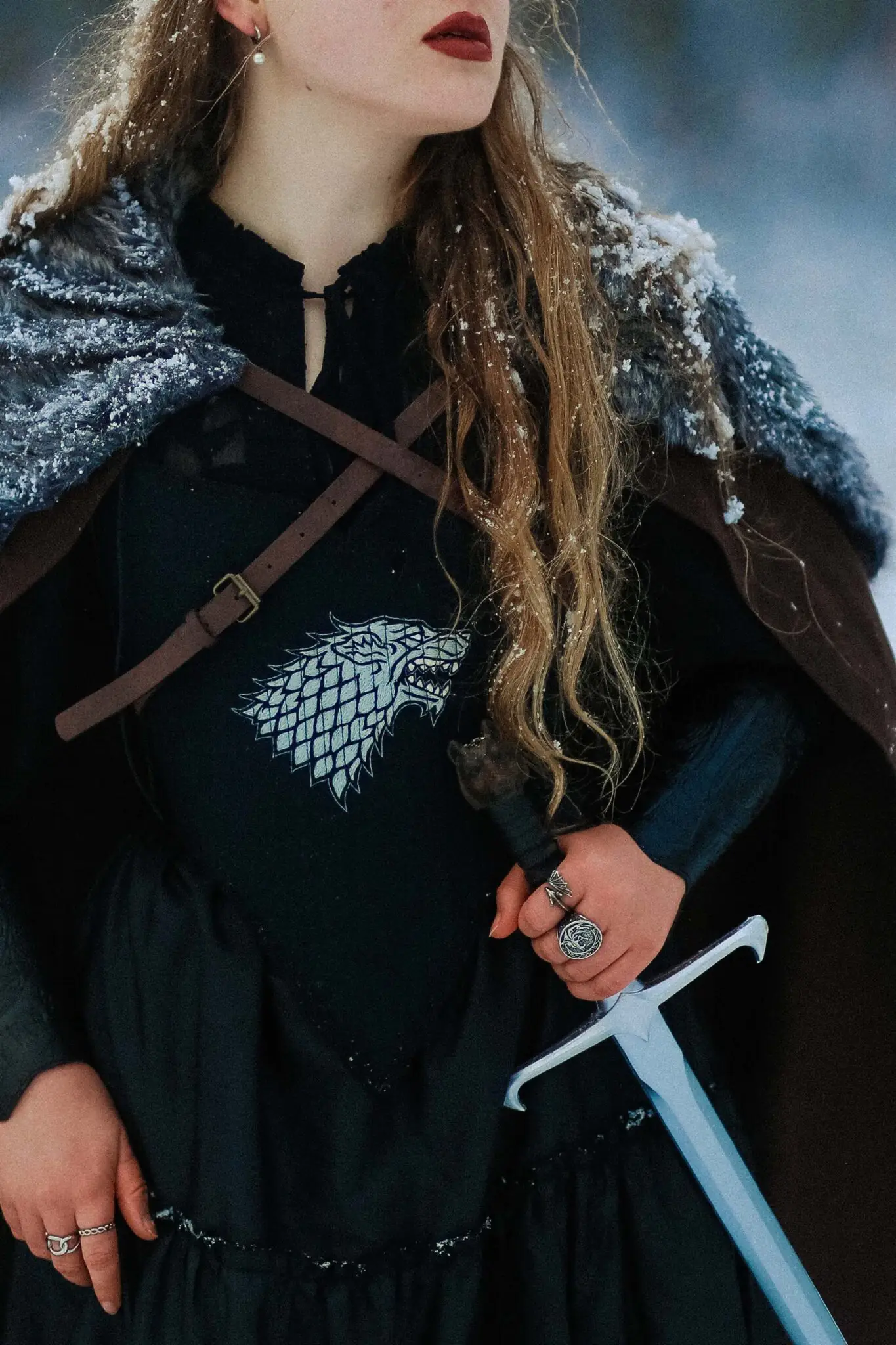 автопортрети, зйомка за мотивами серіалу Гра престолів. Шила корсет і мантію автопортрети, зйомка за мотивами серіалу Гра престолів. Шила корсет і мантію