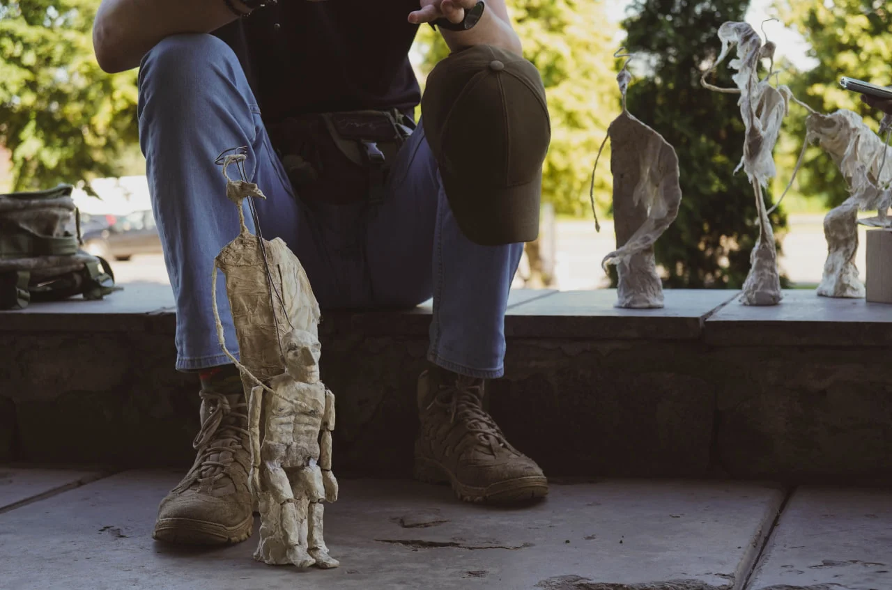 Lyal kar Valeriy Dzekh5 Ляльки-маріонетки Валерія Дзеха