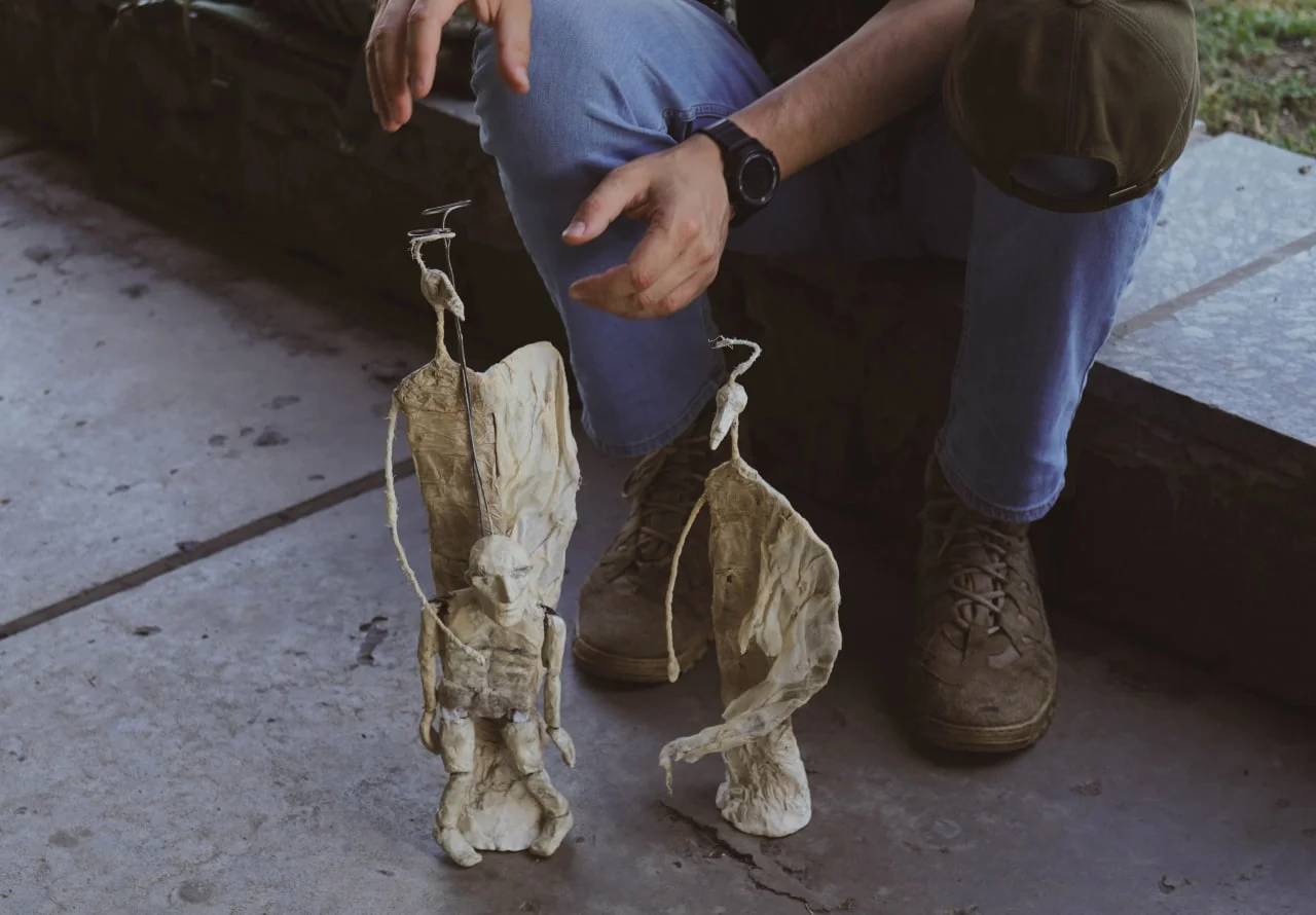 Lyal ky Valeriya Dzekha Янголи Валерія Дзеха запитують: «Хто ти, українець? Що ти будеш робити?».