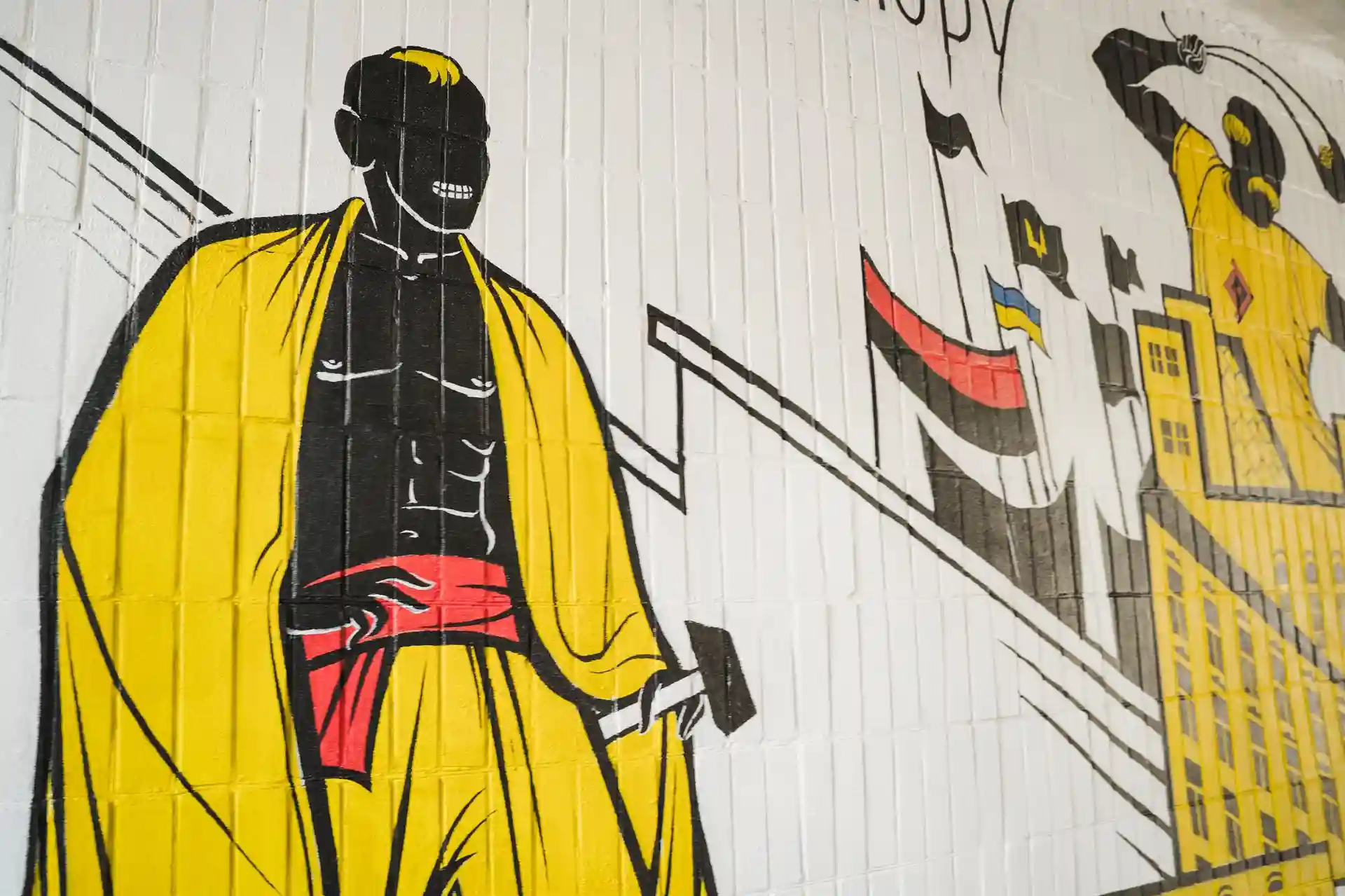 Володимир Пахолюк на муралі в Сумах