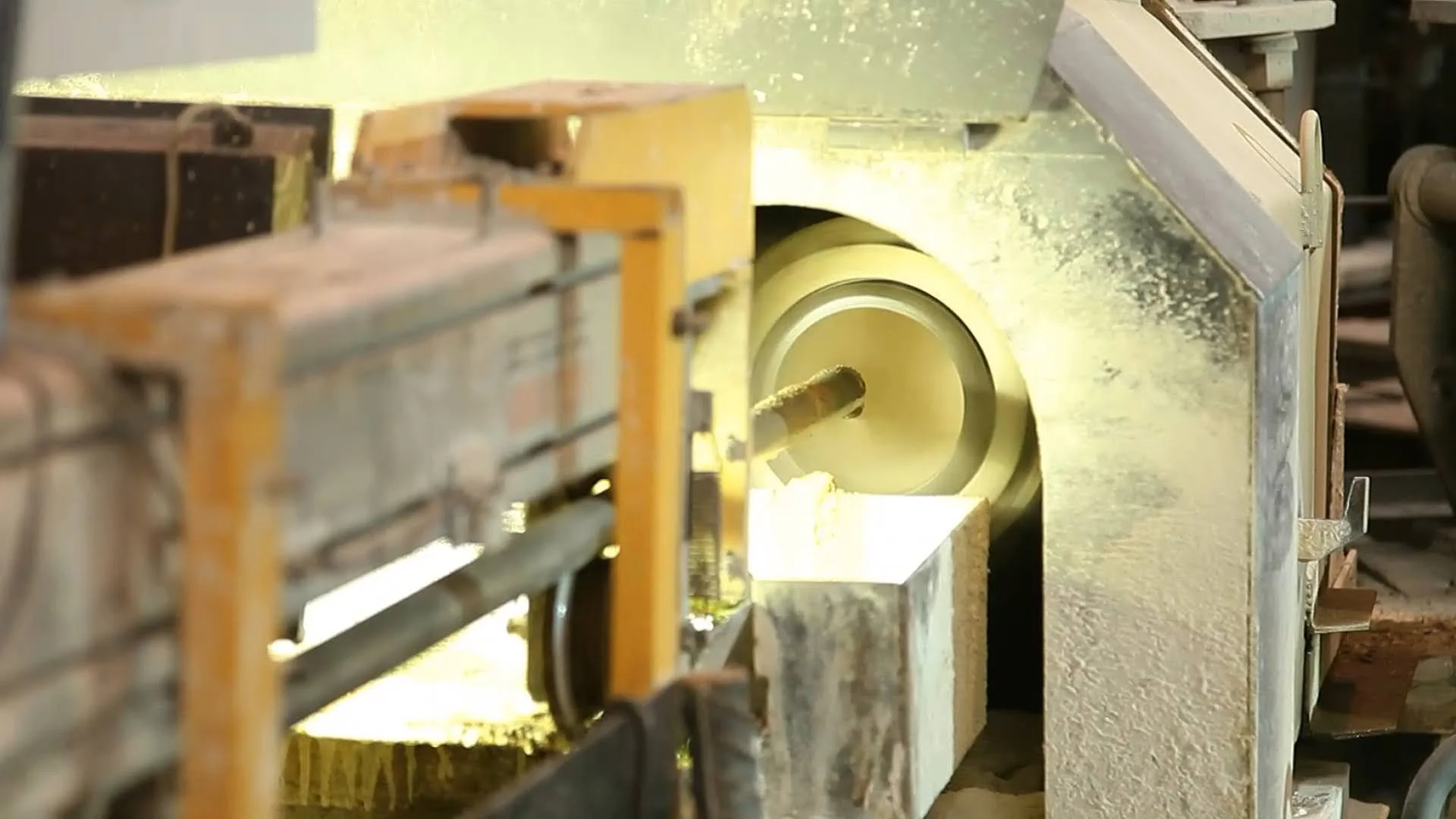 auktsion motordetal konotop sumshchyna 11 Виробництво на заводі «Мотордеталь-Конотоп»