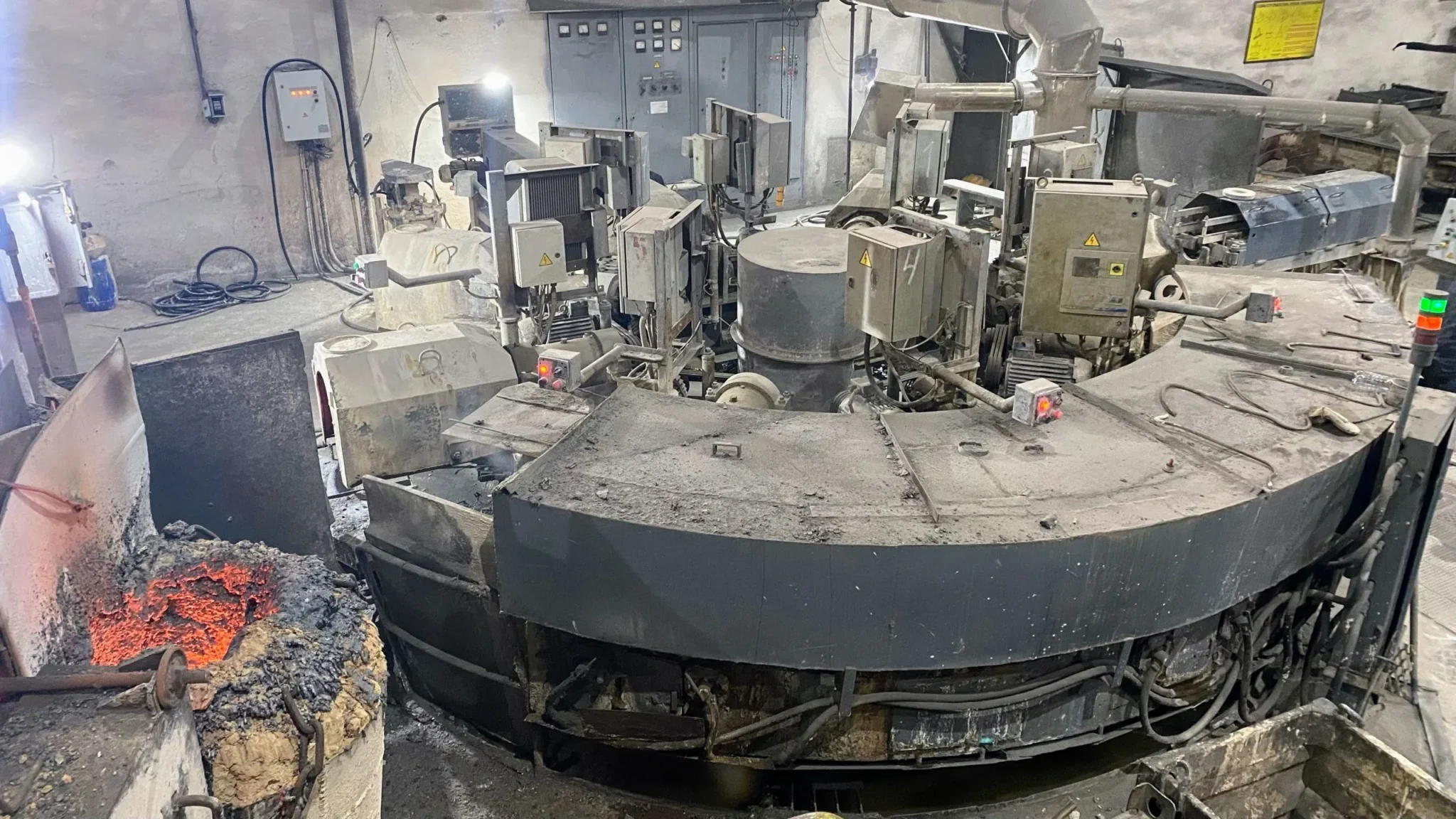 auktsion motordetal konotop sumshchyna 4 Приміщенні заводу «Мотордеталь-Конотоп»