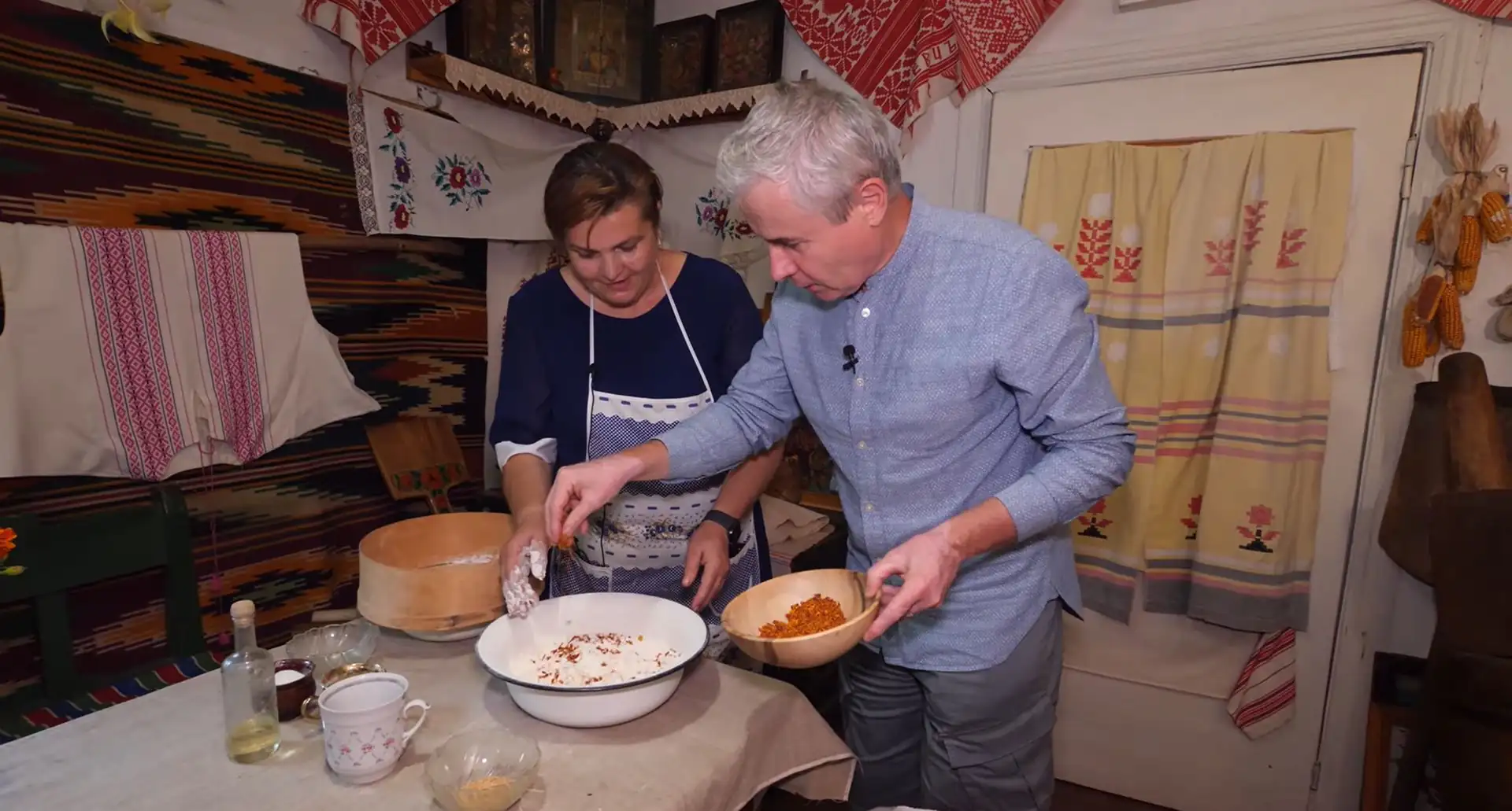 krolevets kyy khlib iz chornobryvtsyamy Костянтин Грубич готує хліб у Кролевці