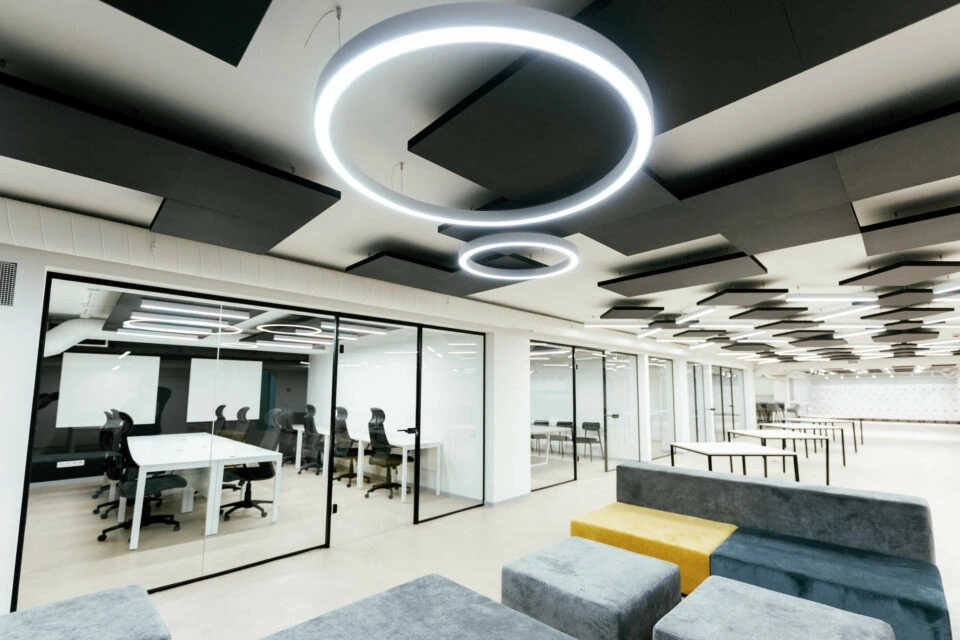 pidzemnyi osvitnii prostir 1