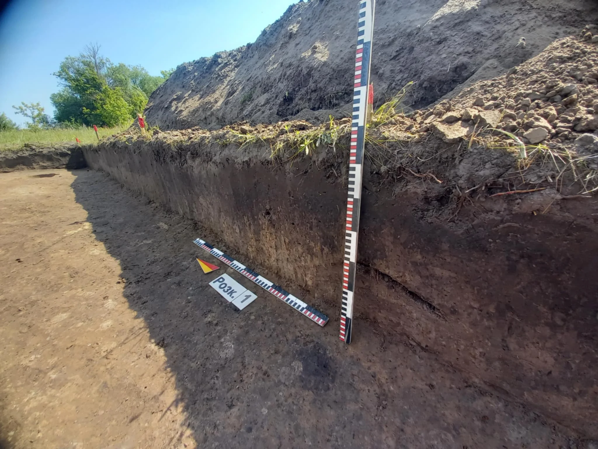 putyvl krasne arkheolohichni rozkopky 2 Археологічні розкопки в селі Красному на Сумщині