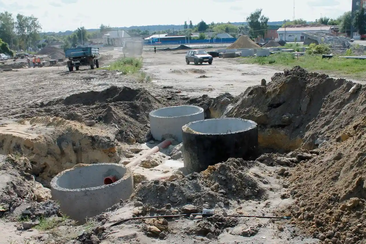 reconstrucia privokzalnoy ploschi реконструкція площі у Тростянці