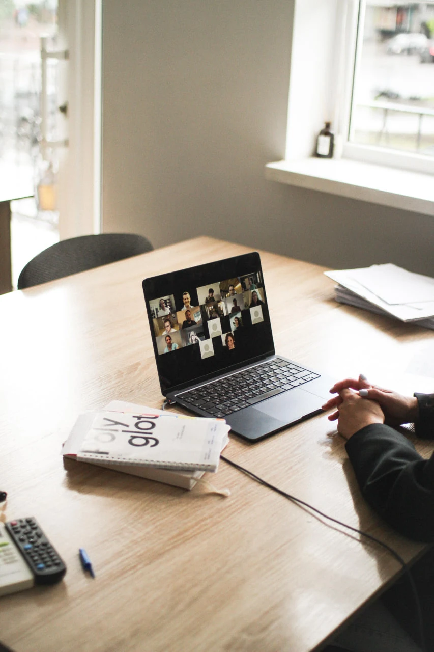 shkola angliysʹkoyi poliglot Онлайн-заняття у школі Polyglot