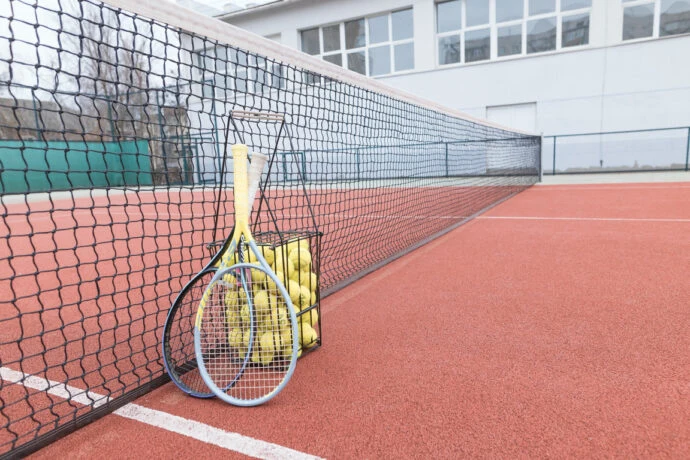Тенісний корт на відкритому повітрі в Сумах