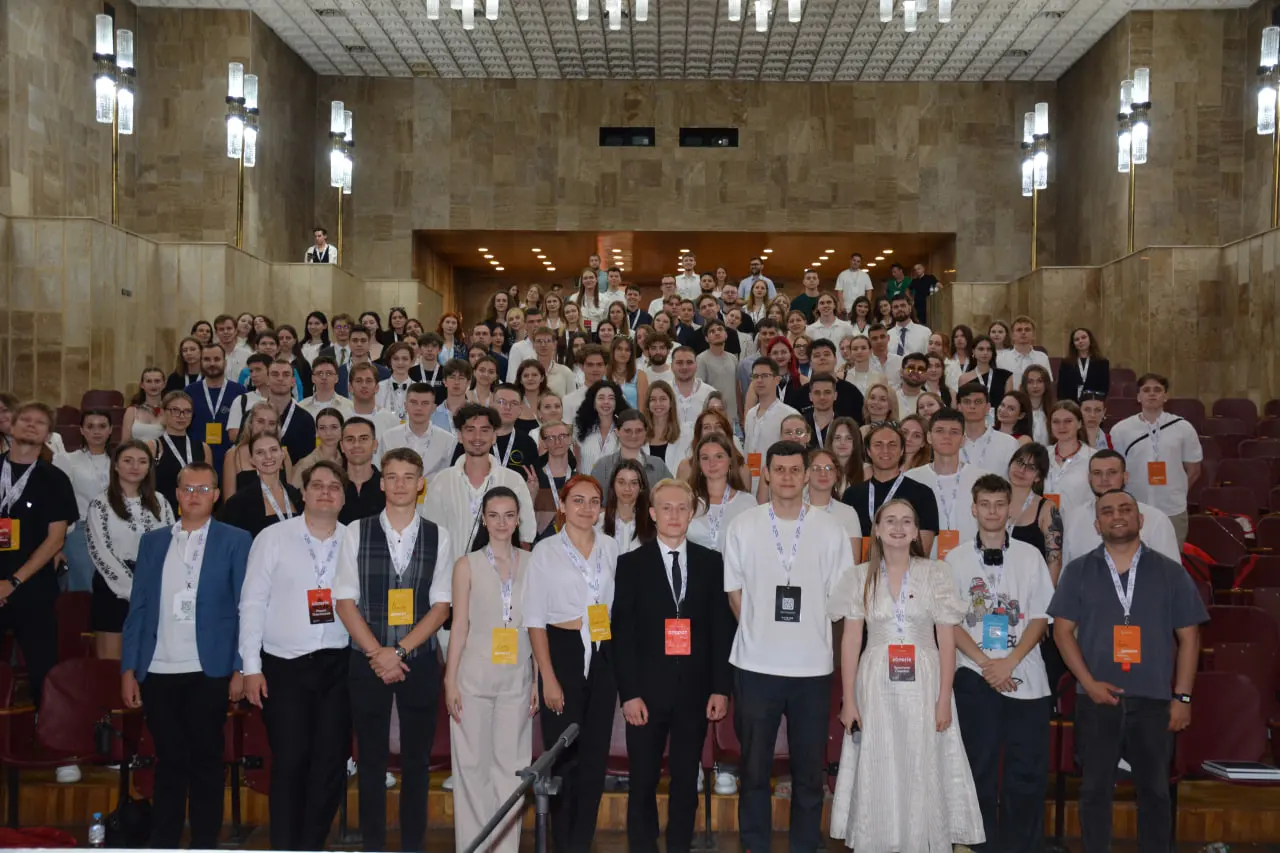 usl studenty студенти на восьмому конгресі УСЛ в Києві