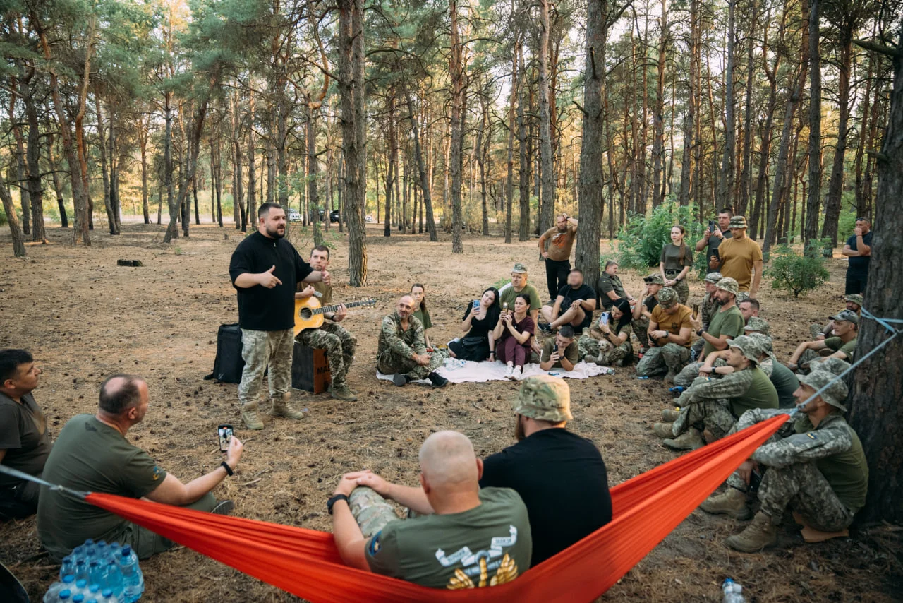 Репер ТУР під час виступу на південному напрямку
