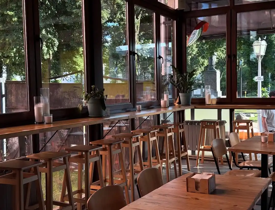 bar soborna 33 v sumakh Бар Соборна 33 в Сумах