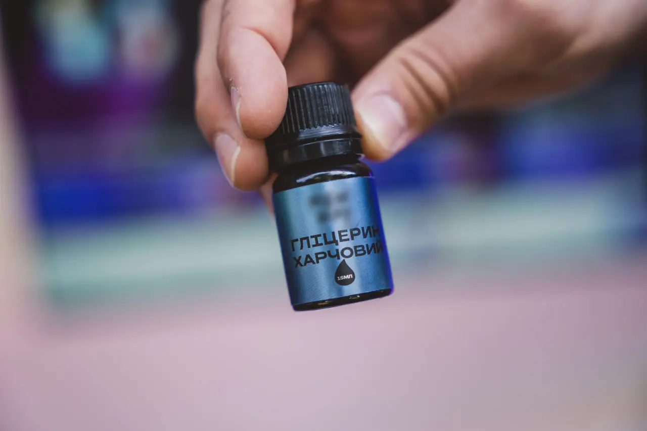 Гліцерин в автоматі для вейпів у Сумах