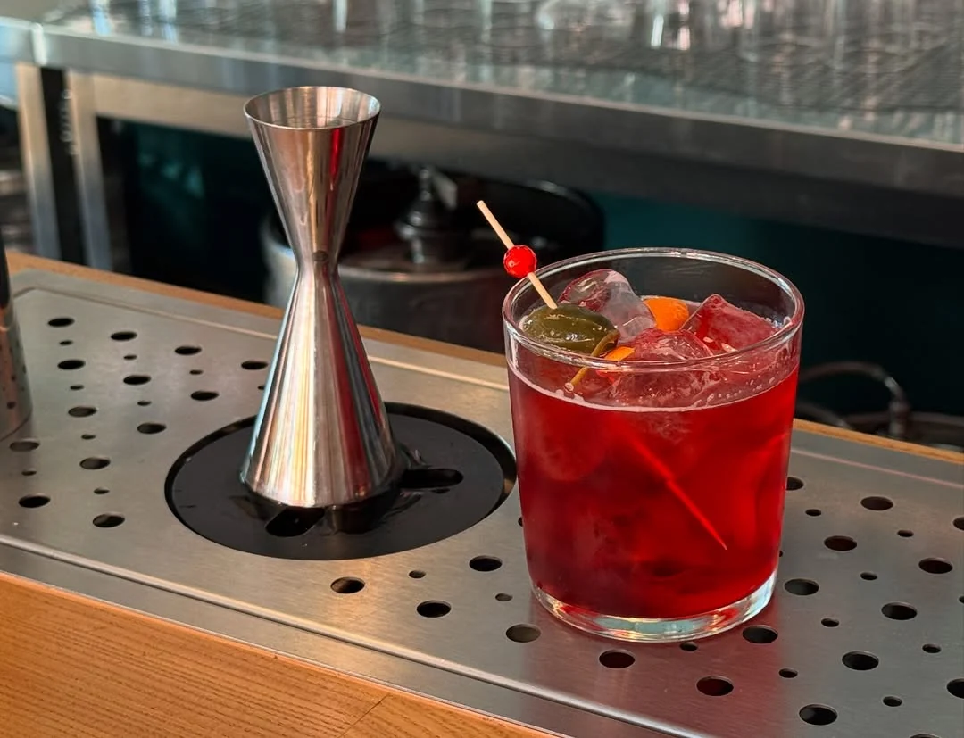 kokteyl u bari soborna 33 v sumakh Коктейль у барі Соборна 33 в Сумах