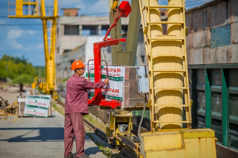 kryza pratsivnykiv biznesu 1 Сумське підприємство «Керамейя» виготовляє будівельні матеріали