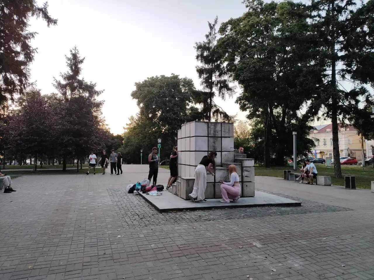 чистка пам'ятнику цукру у 2025 році