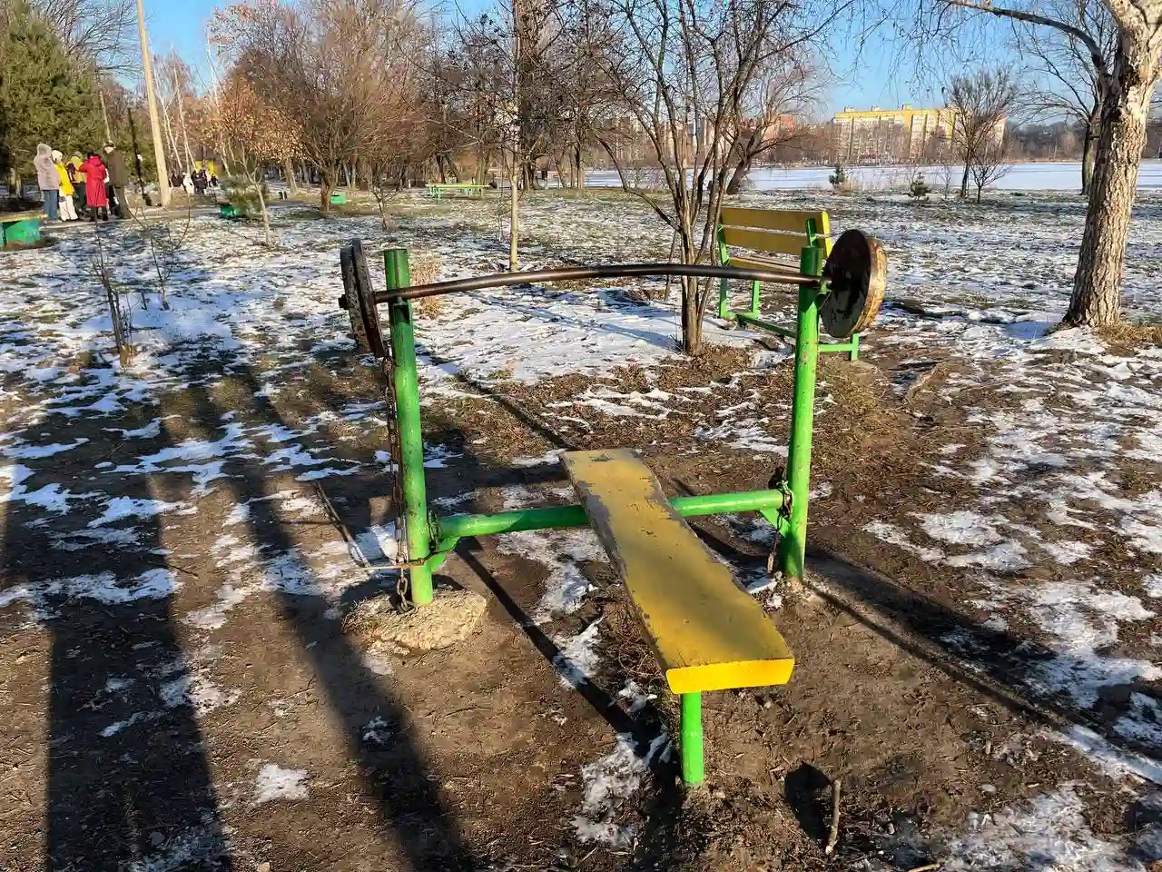 Обладнання для тренування на майданчику в Сумах