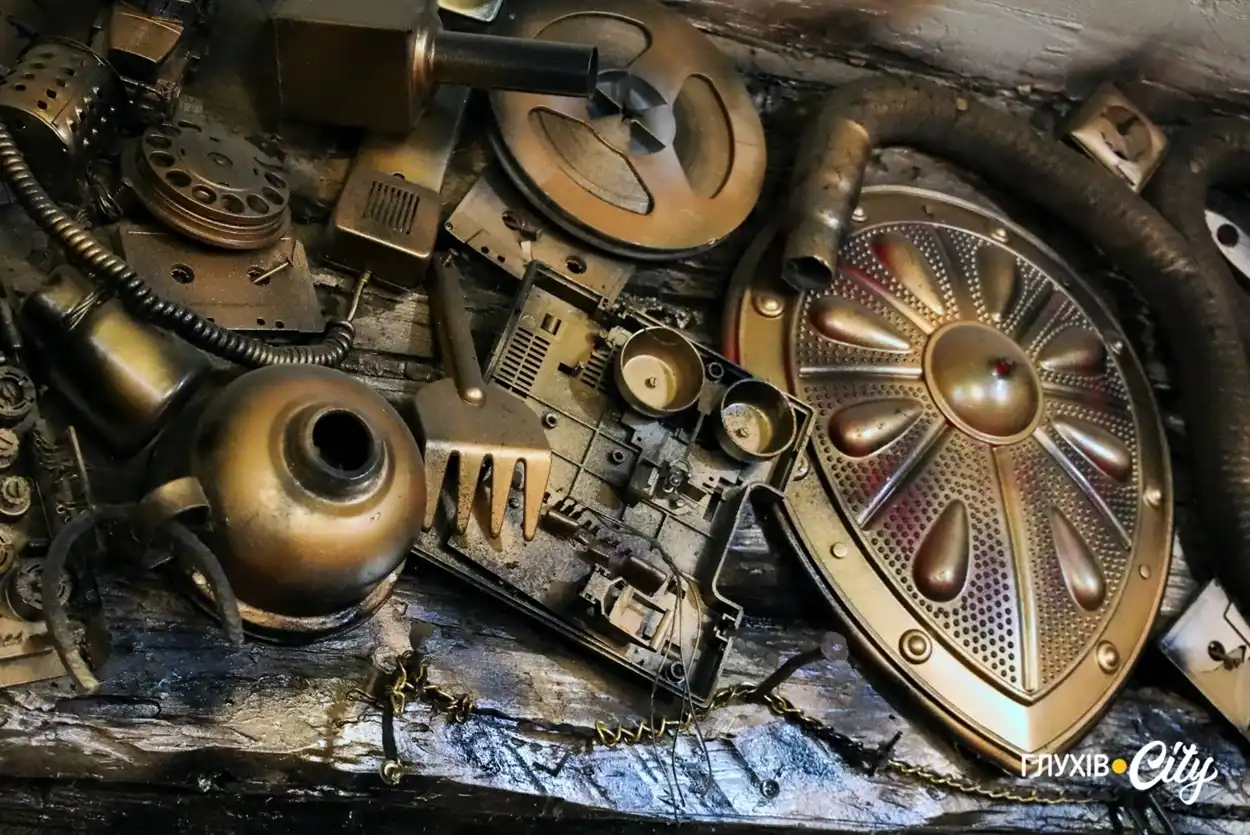 детальне фото панна у майстерні Юрія