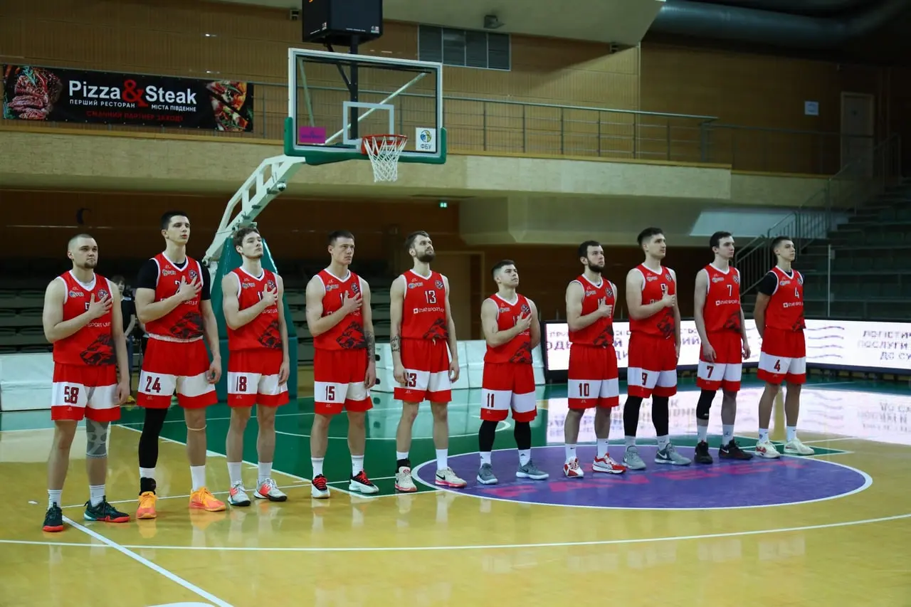сумьска команда на чемпіонаті першої ліги баскетболу України
