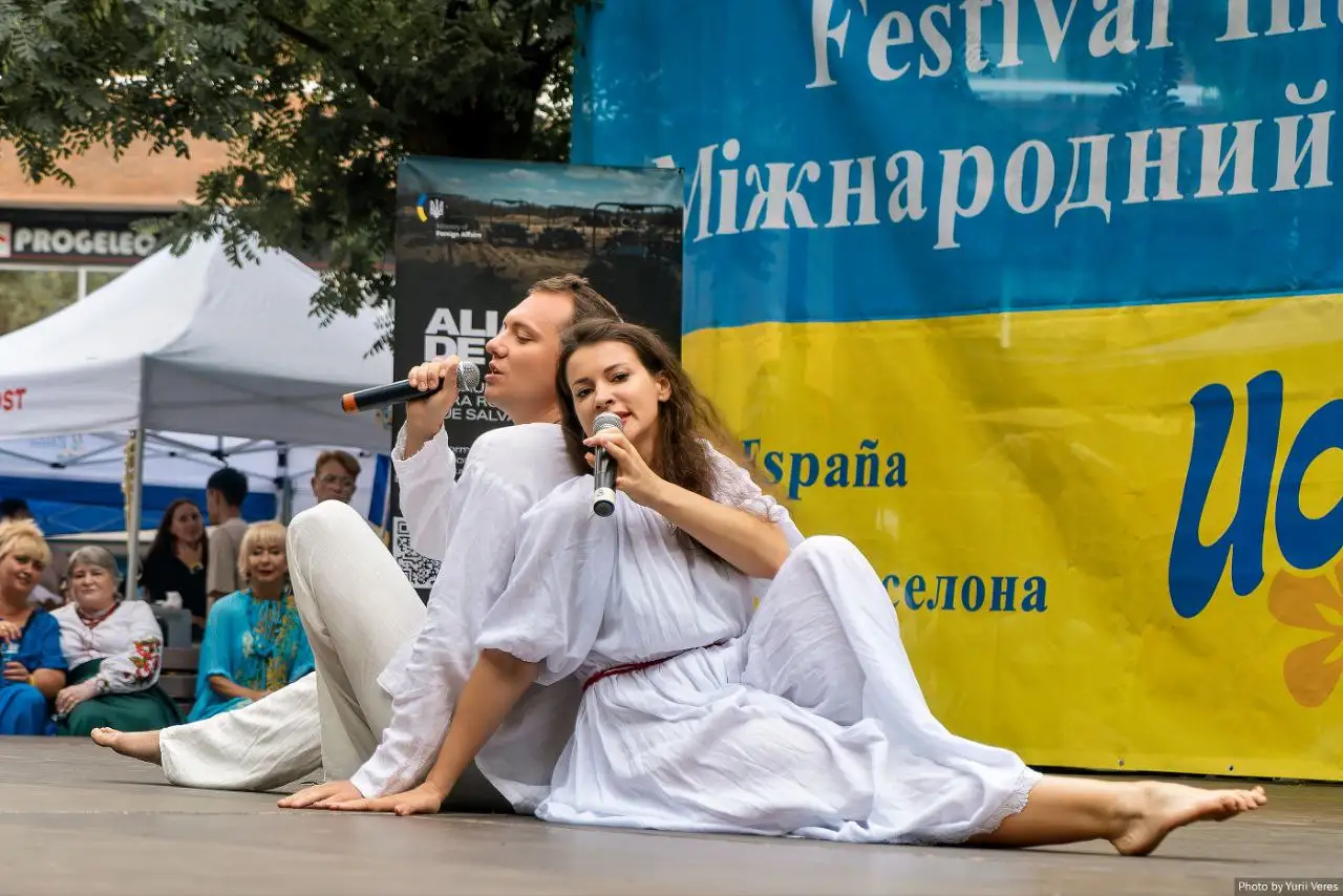 sumski spivaky Артисти з Сум на пісенному фестивалі в Іспанії