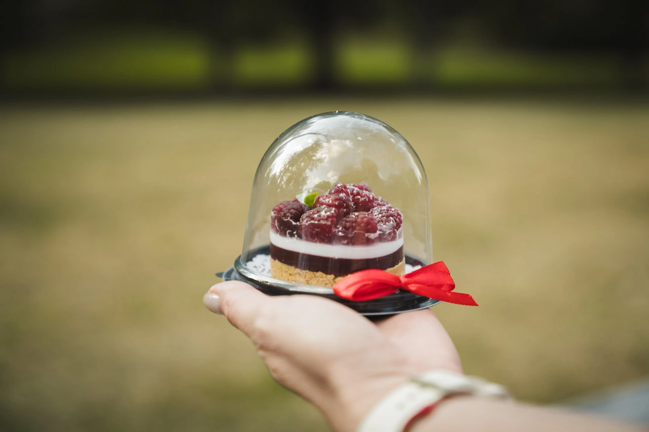 Підприємця із Сум створює мило у формі солодощів