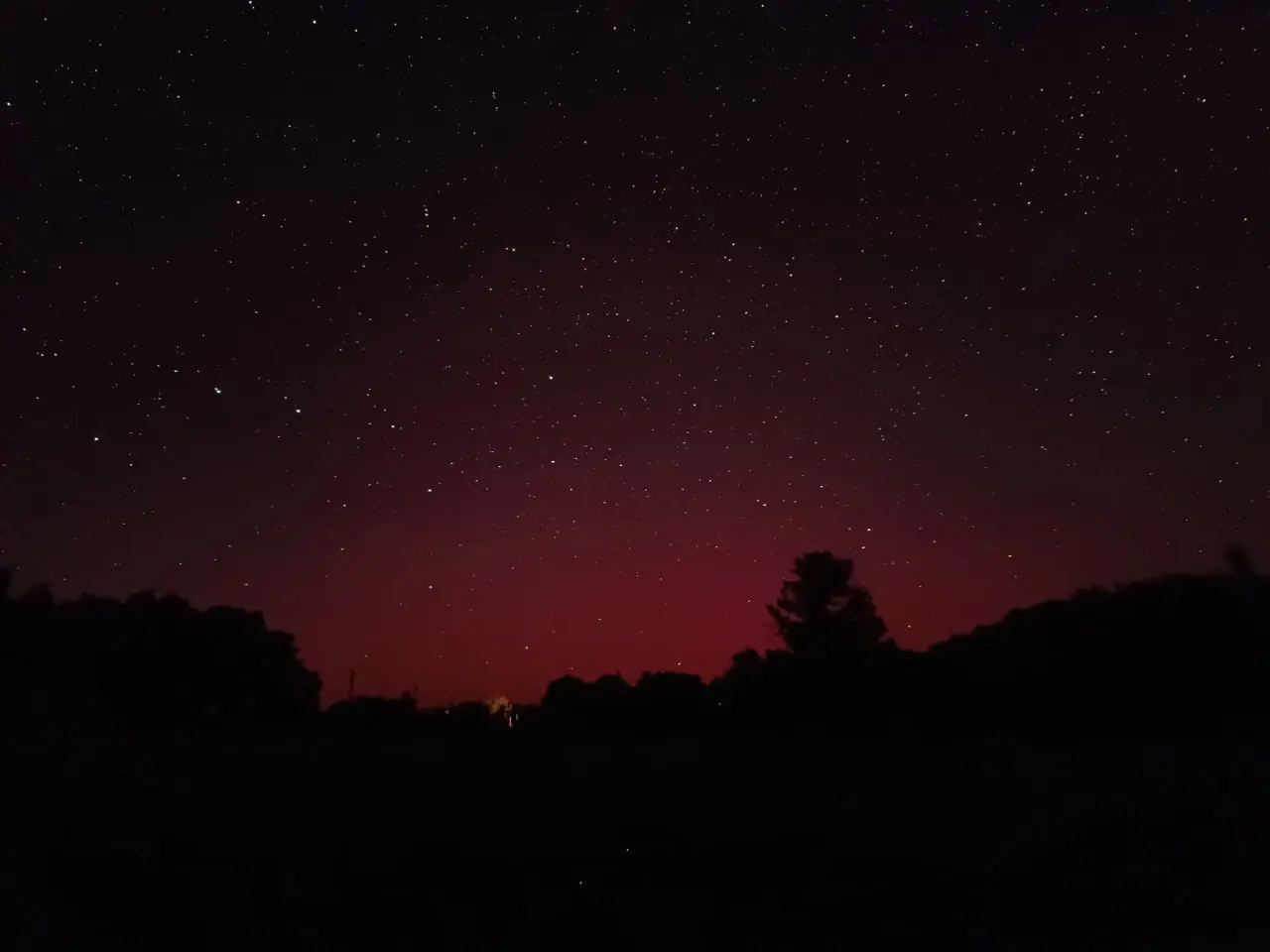 полярне сяйво у роменському районі