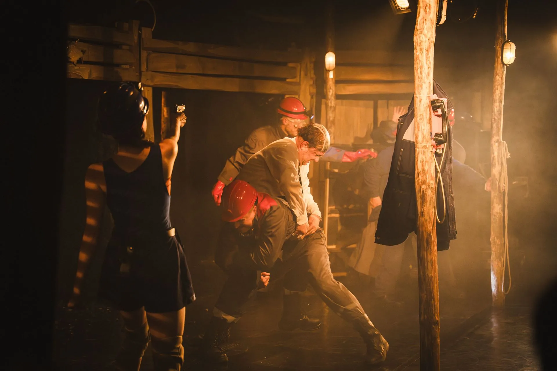 vystava sto tysyach u teatri shchepkina Вистава Сто тисяч сумського театру