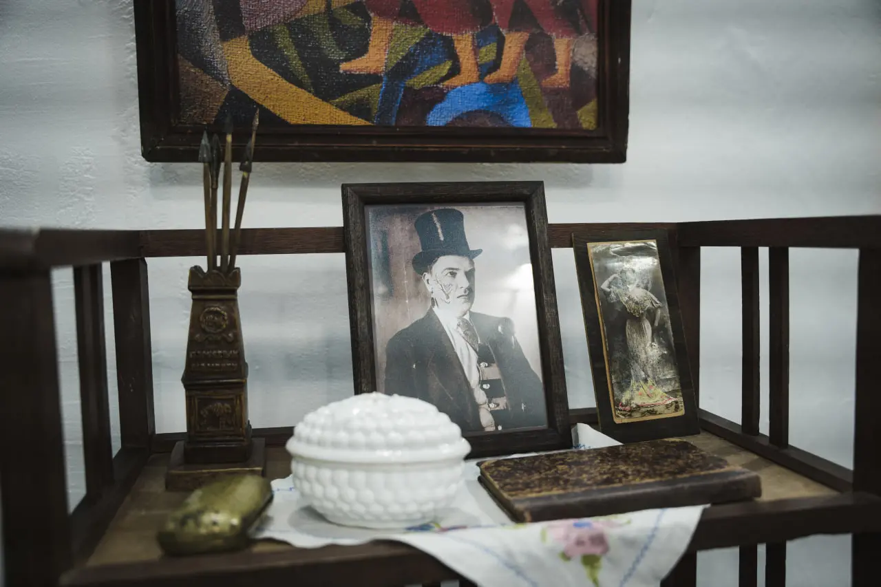 burluk muzey sumy експонати в музеї Бурлюка у Сумах