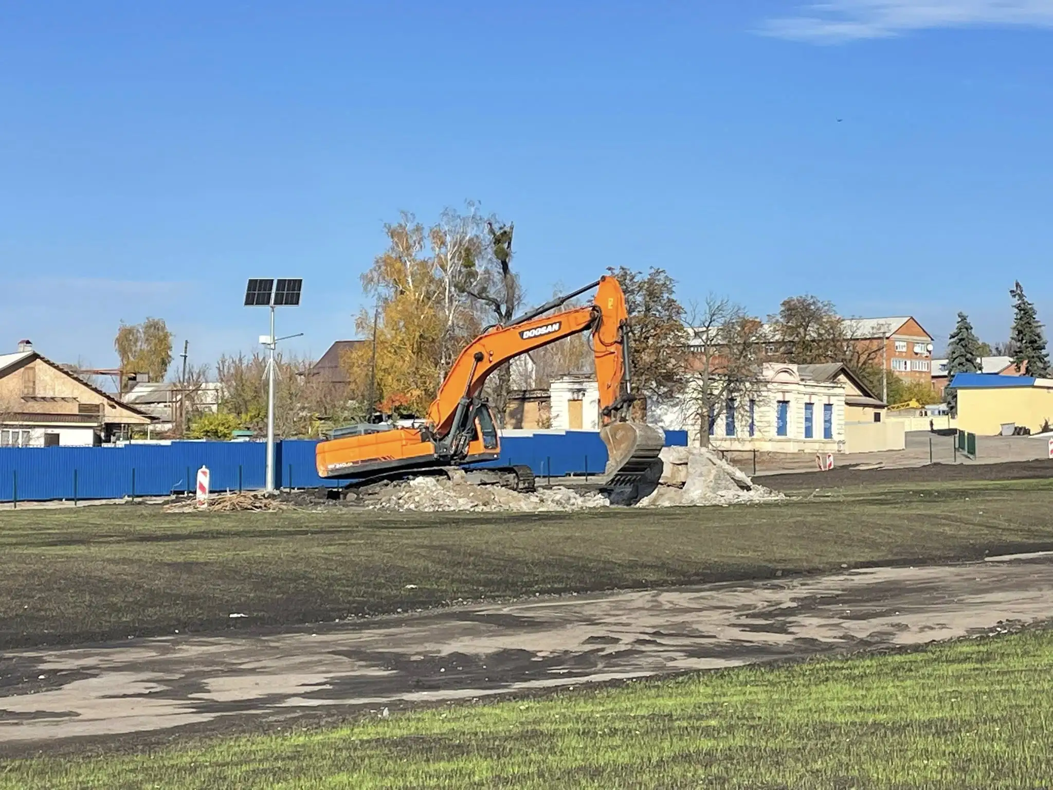 demontazh tanka t 34 v trostyanytsi Демонтаж танка Т-34 в Тростянці